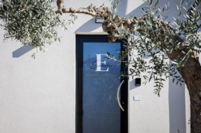Essentia Rooms & Relax